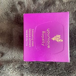 Younique Exfoliating Mask